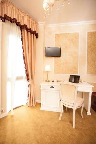 Отель Villa Boutique Lafayette Бухарест Улучшенный двухместный номер с 1 кроватью-4
